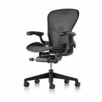 Fotel Gamingowy: Herman Miller Aeron Remastered Urządzenia